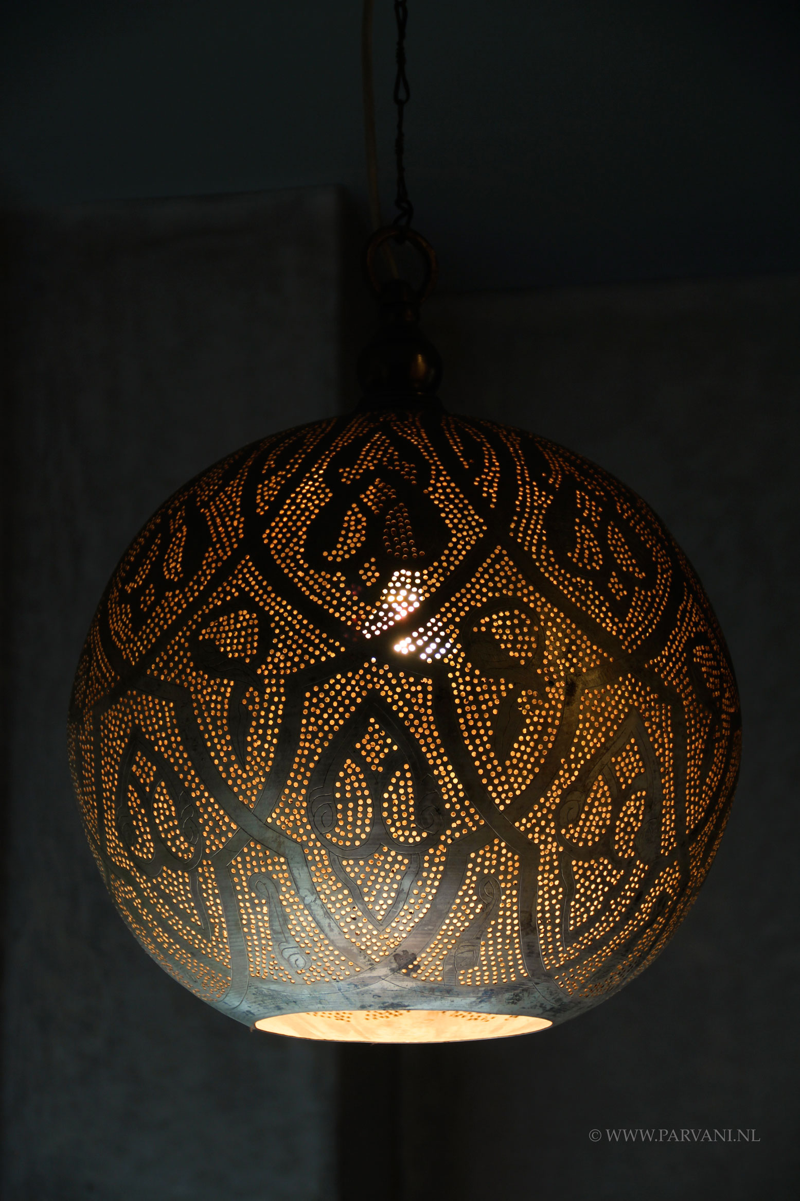 Zenza-lamp-bol-zilver-egyptisch